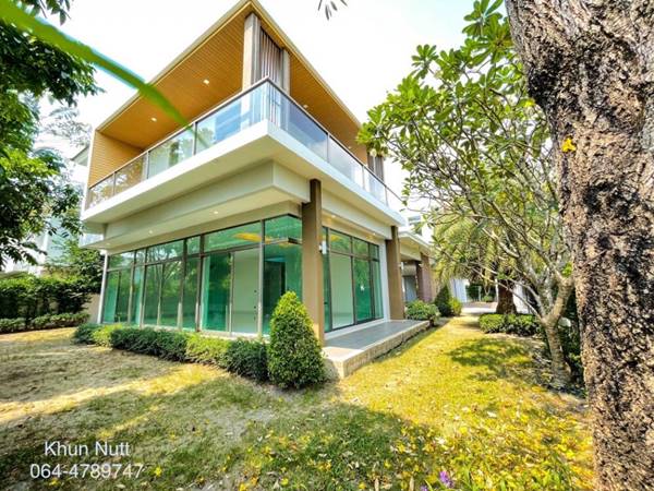 ขายบ้านเดี่ยวหลังใหญ่ Super Luxury ติดสวน ติดรถไฟฟ้า (รามคำแหง) ราคาดีที่สุดในโครงการ